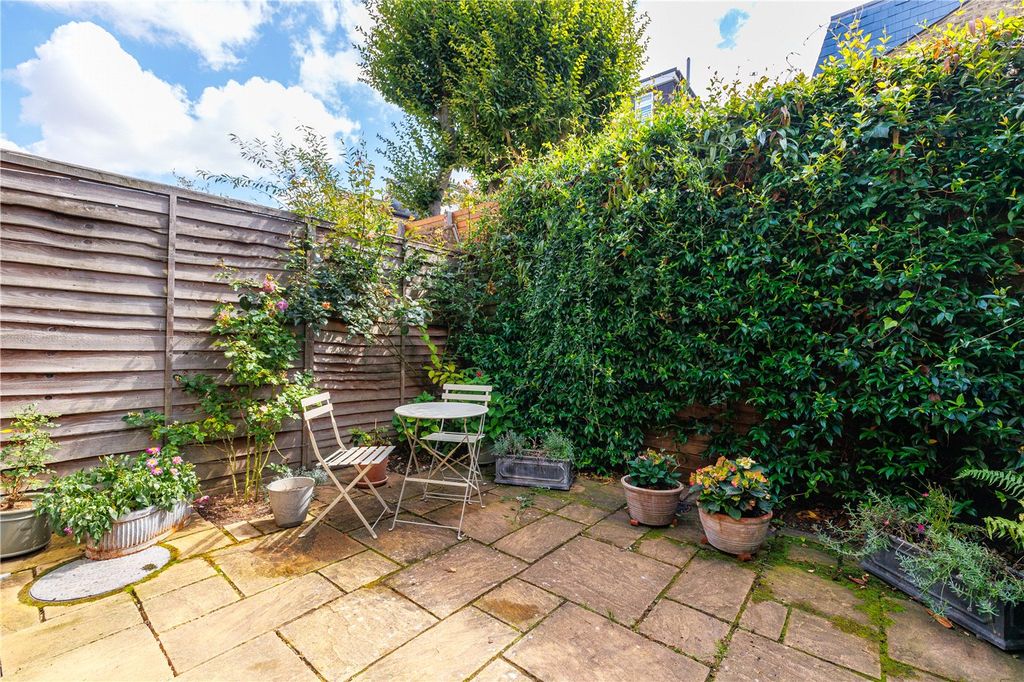 Property photo 3 of 11 Picture No. 07
