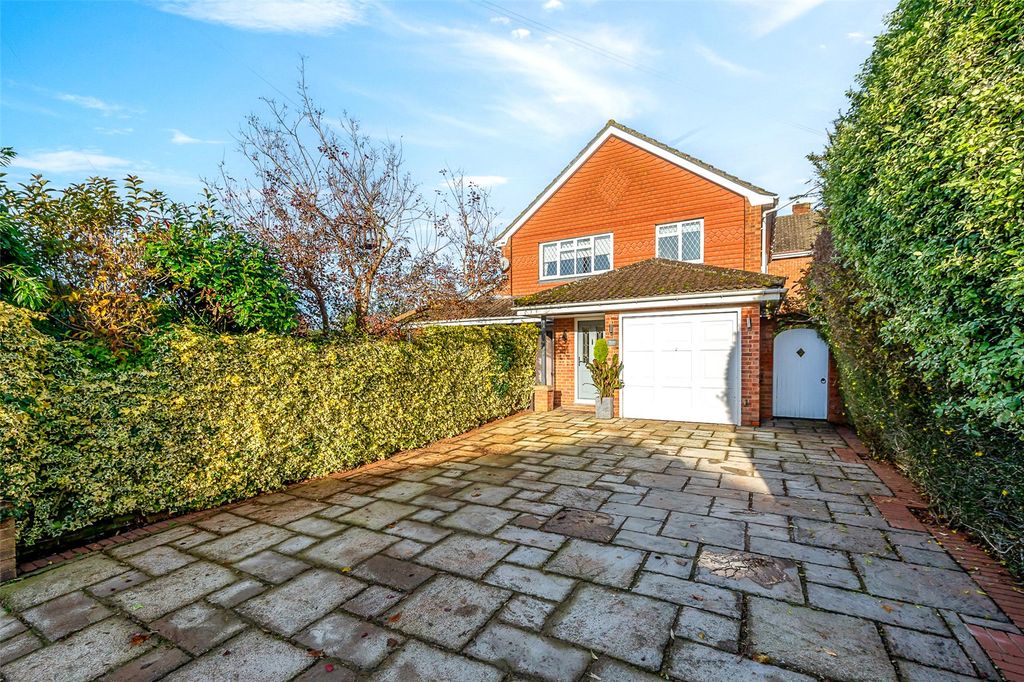 Property photo 1 of 22 Picture No. 24