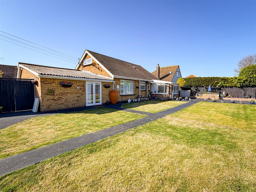 Property photo 2 of 37 Outside - Rear