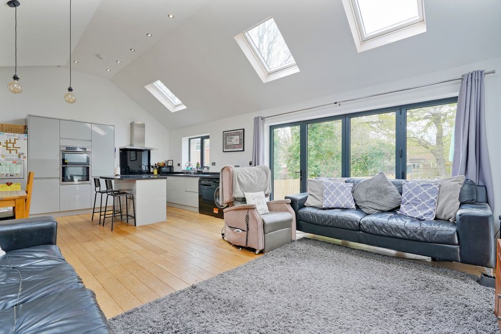 Property photo 3 of 31 Open Plan Family Room
