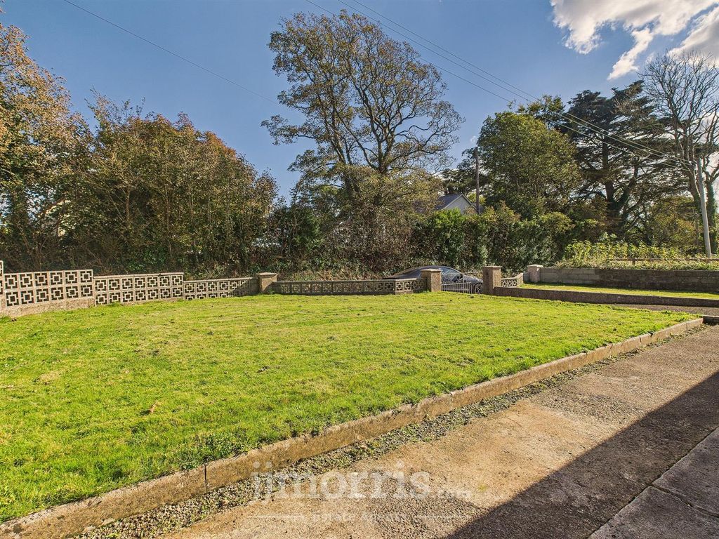 Property photo 3 of 26 Externally