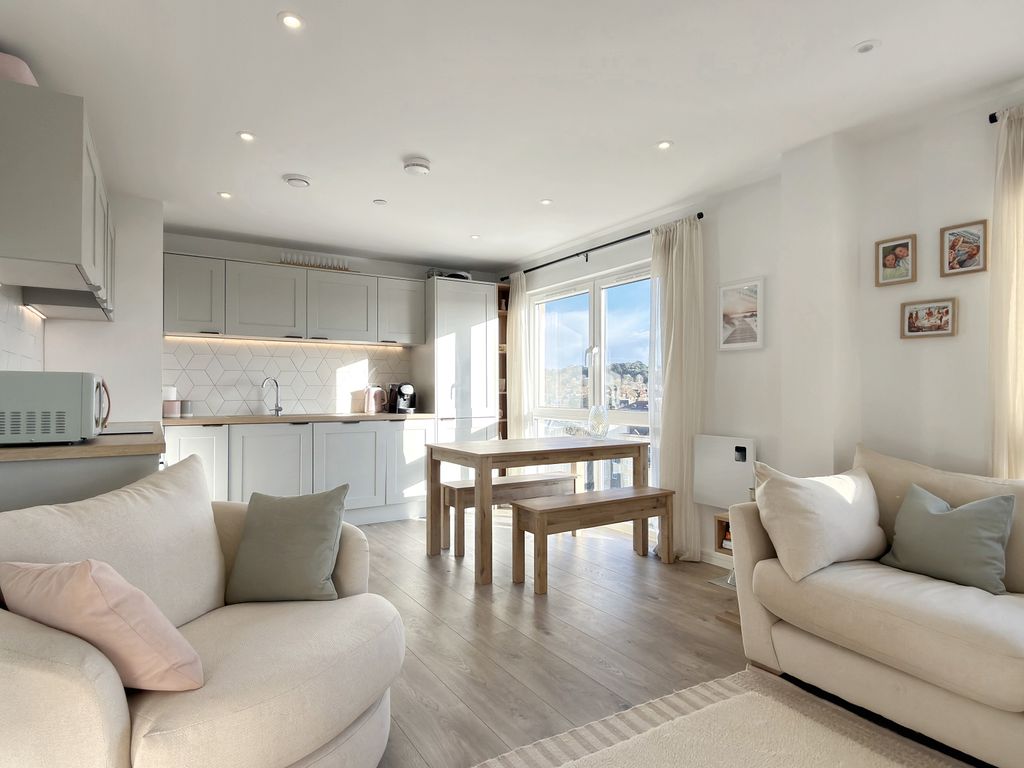 Property photo 1 of 15 Img_1589