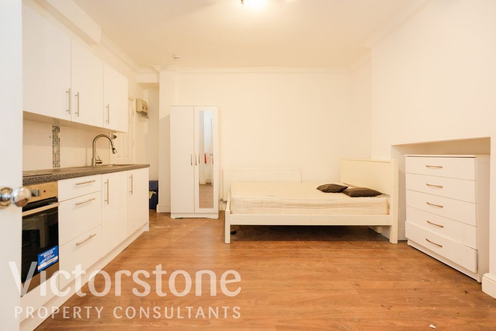 Property photo 3 of 4 1854126