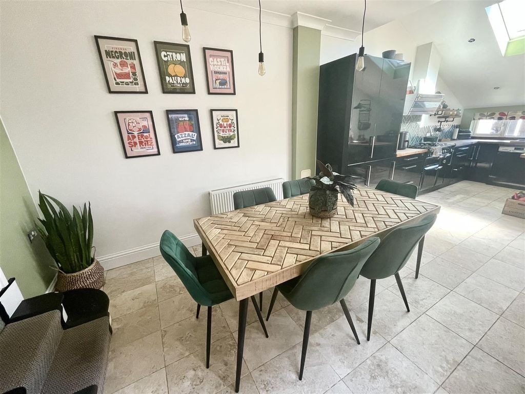 Property photo 3 of 23 Img_5727.Jpg