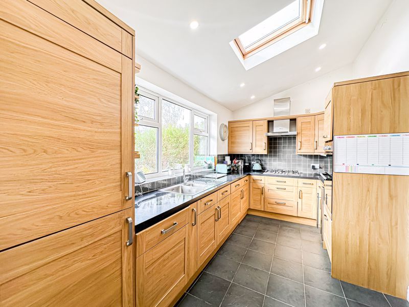 Property photo 2 of 19 Photo 5