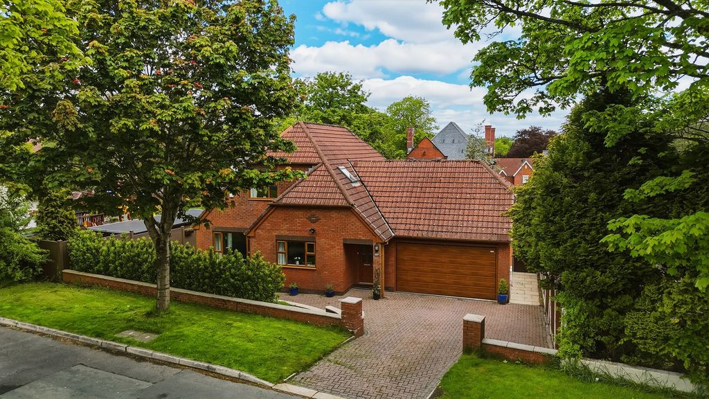 Property photo 1 of 35