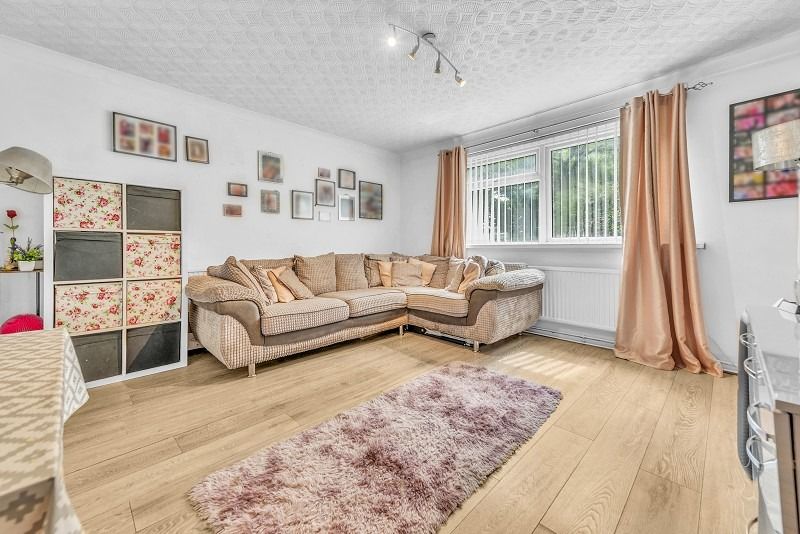 Property photo 2 of 12 4342293
