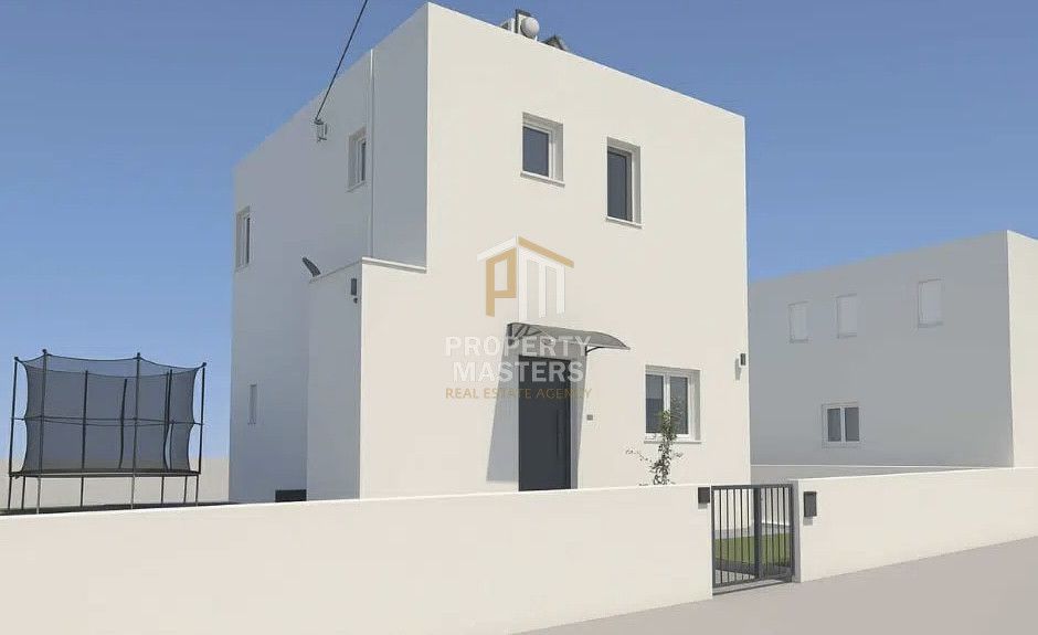 Property photo 3 of 4