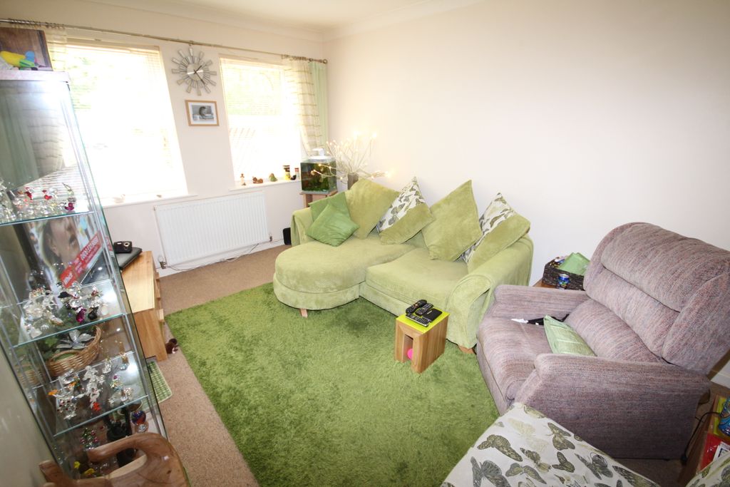 Property photo 2 of 7
