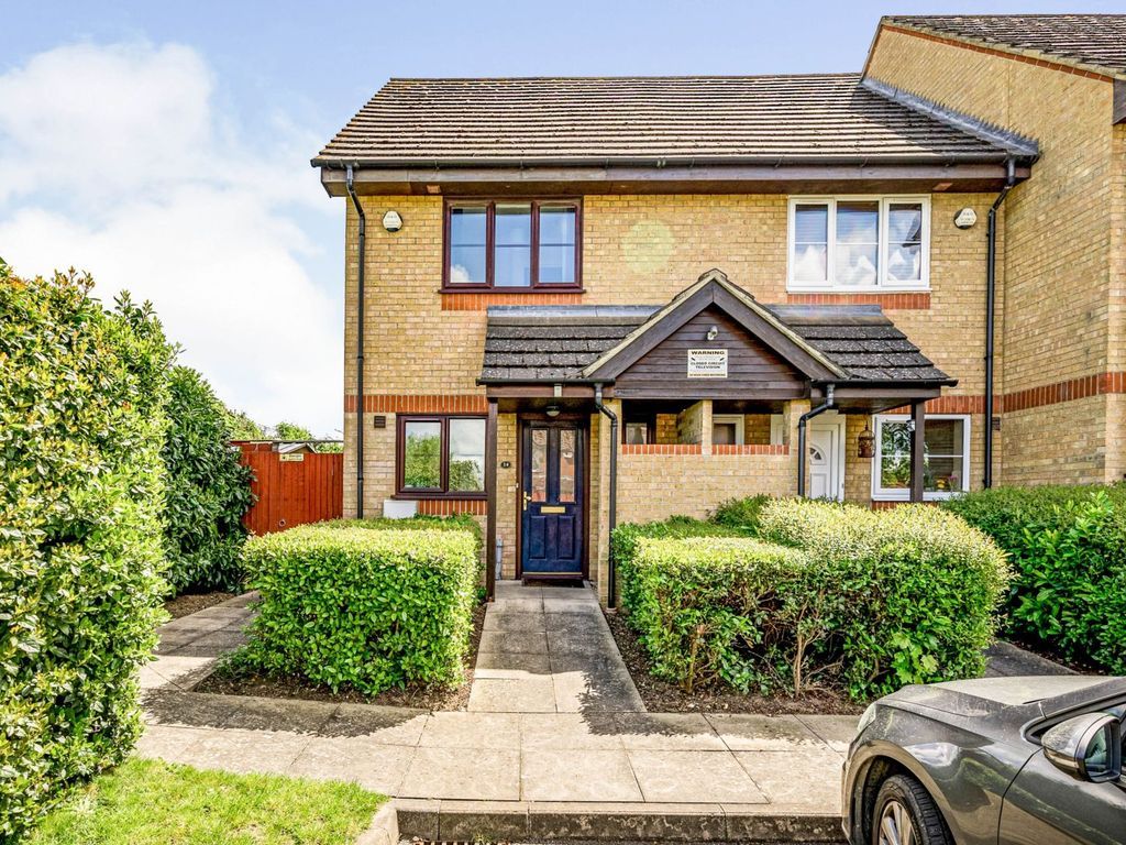Property photo 1 of 11 Three Bed End Terrace To Rent Greendale Mews, Slough Sl2