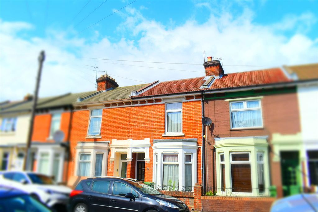 Property photo 1 of 14