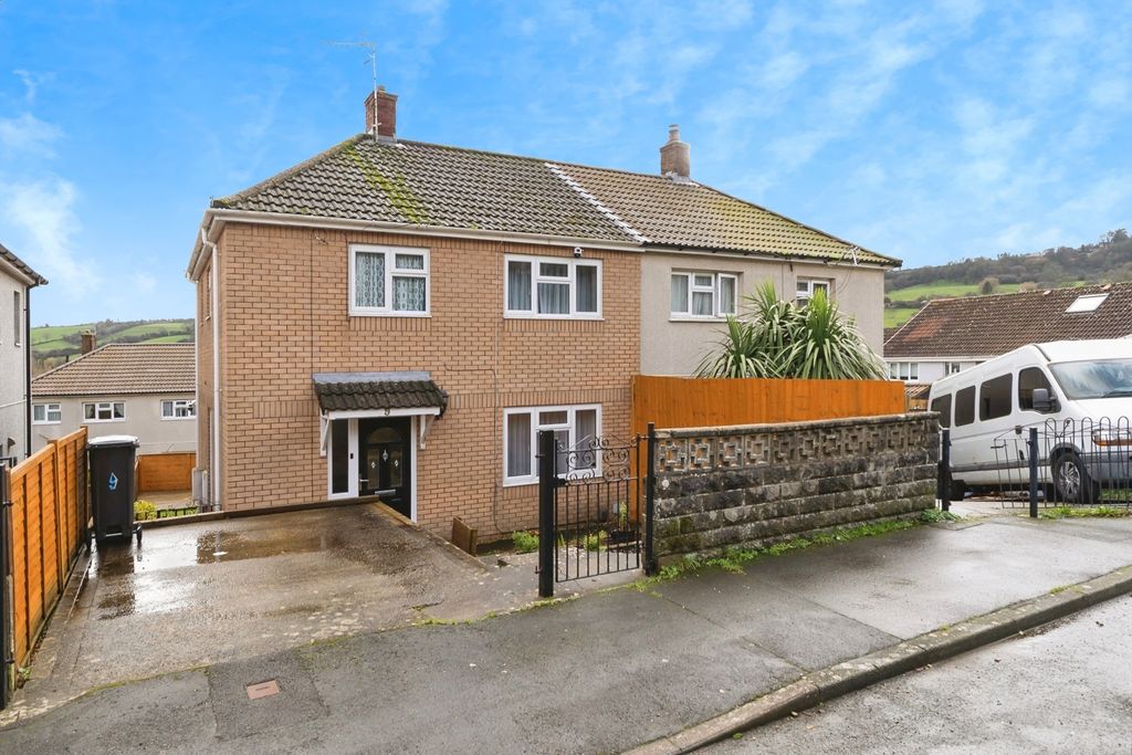 Property photo 1 of 16 Pbox-Img.Jpg