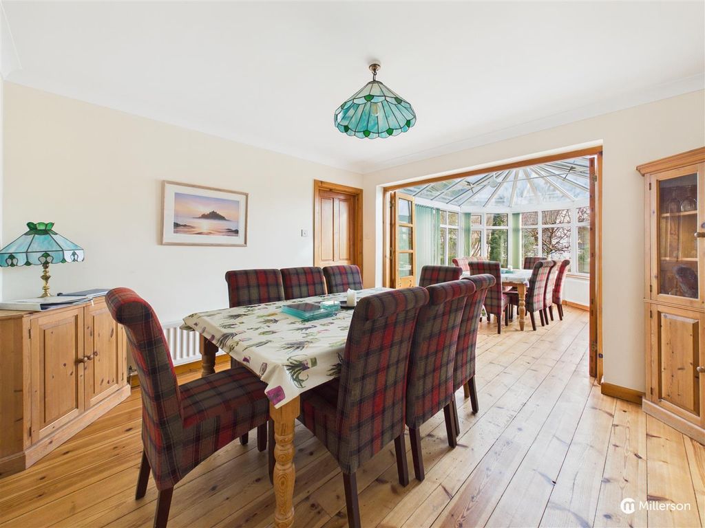 Property photo 2 of 37 Dining Room