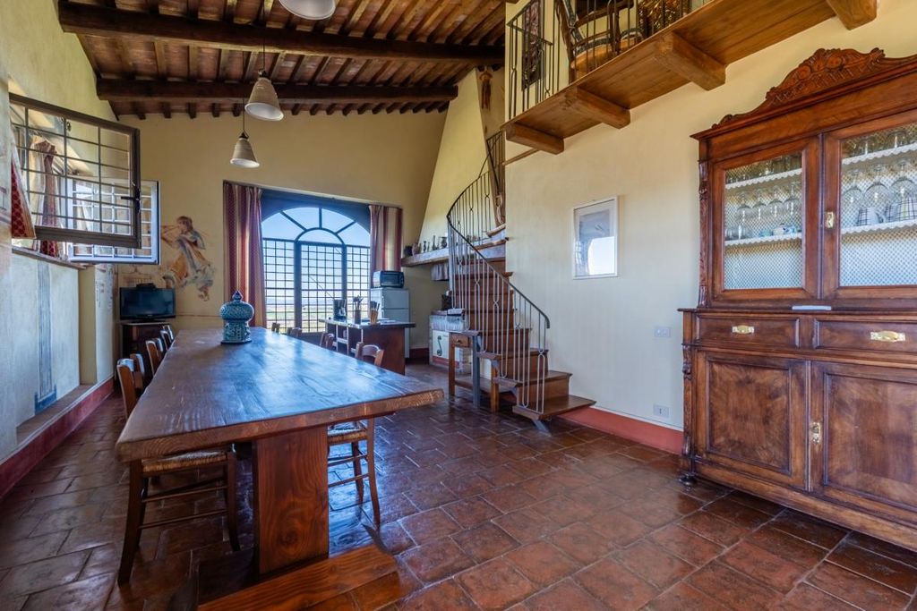 Property photo 3 of 40