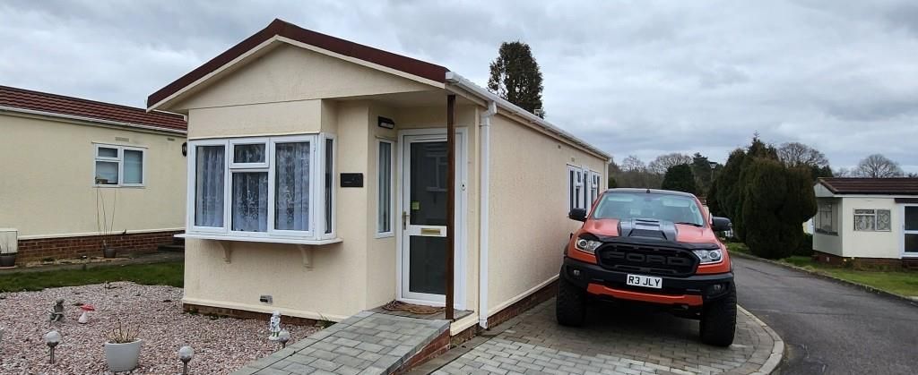 Property photo 1 of 7 External 1.Jpg