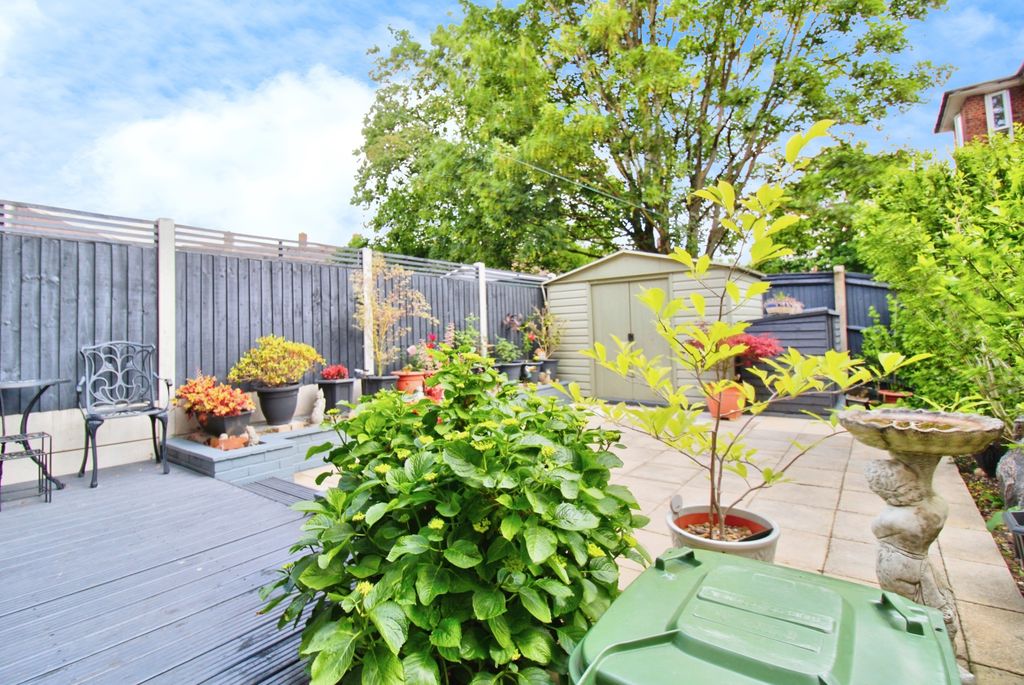 Property photo 3 of 25 19