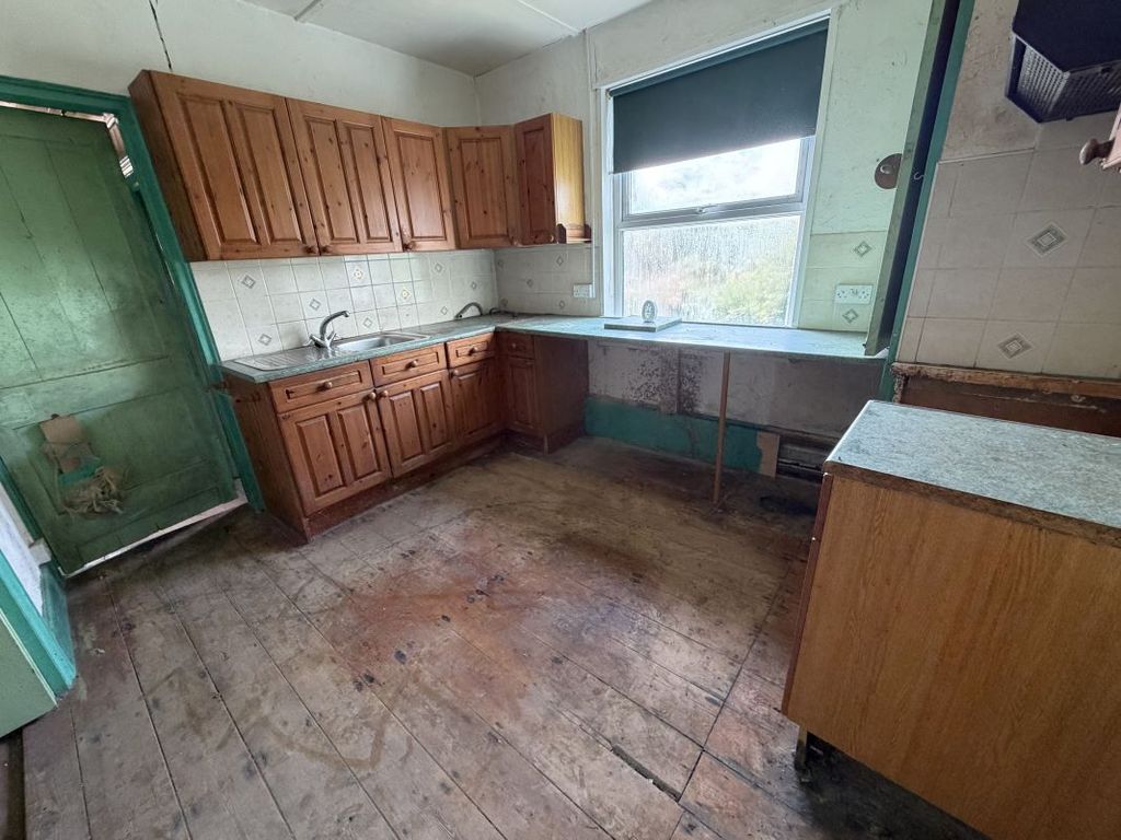 Property photo 2 of 10 Image 2