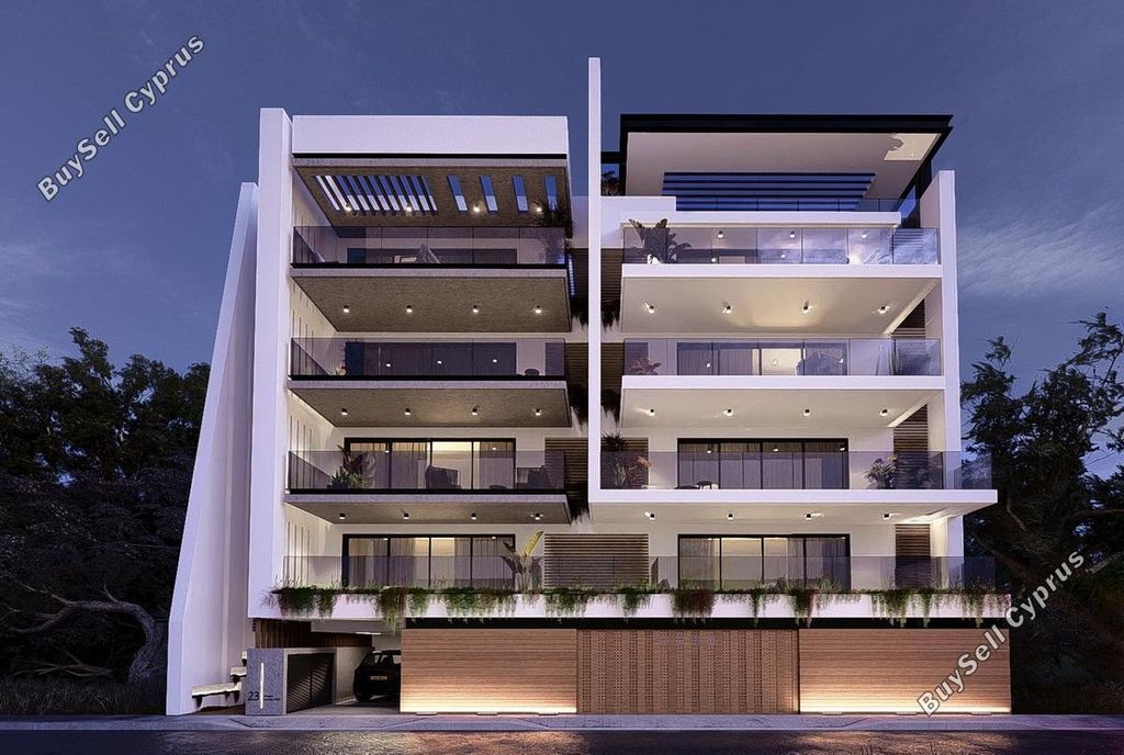 Property photo 3 of 6