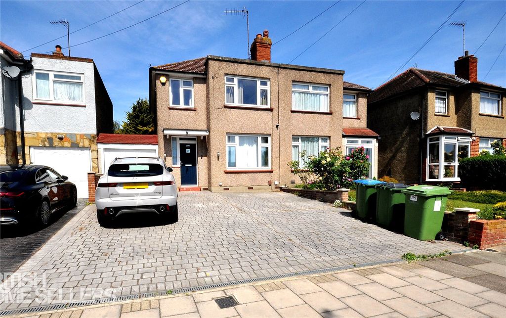 Property photo 1 of 15 Picture No. 20