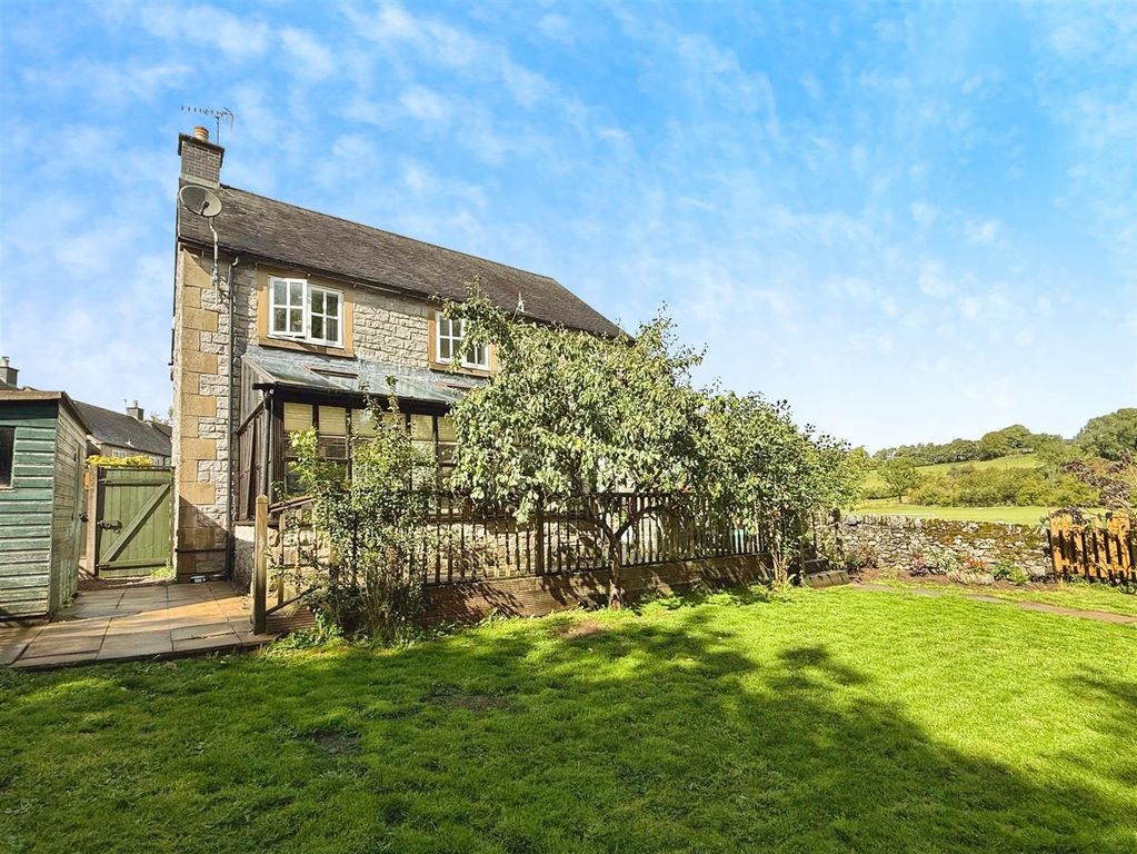 Property photo 1 of 39 Rear