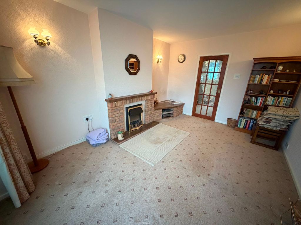 Property photo 3 of 19