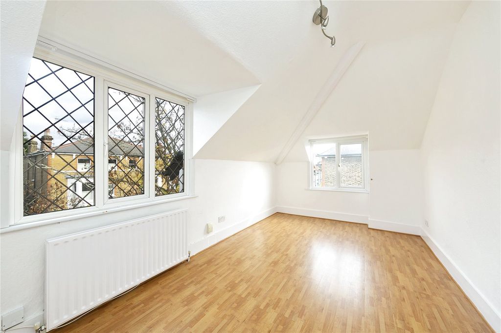 Property photo 2 of 9 Picture No. 01