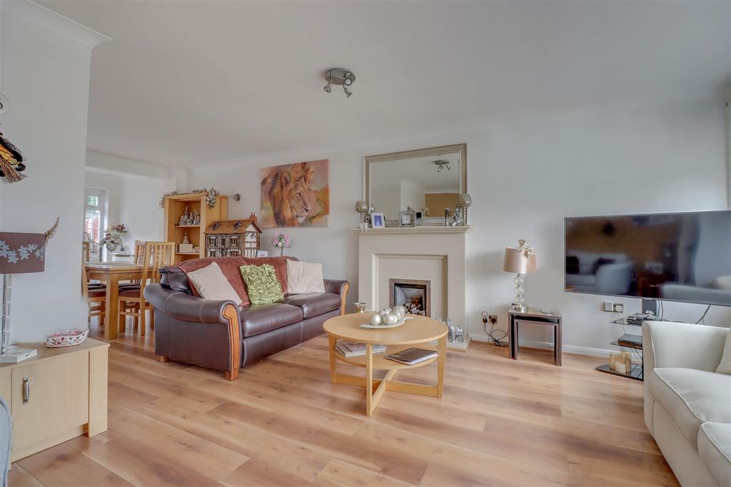 Property photo 3 of 22 14 Burne Avenue Lounge.Jpg
