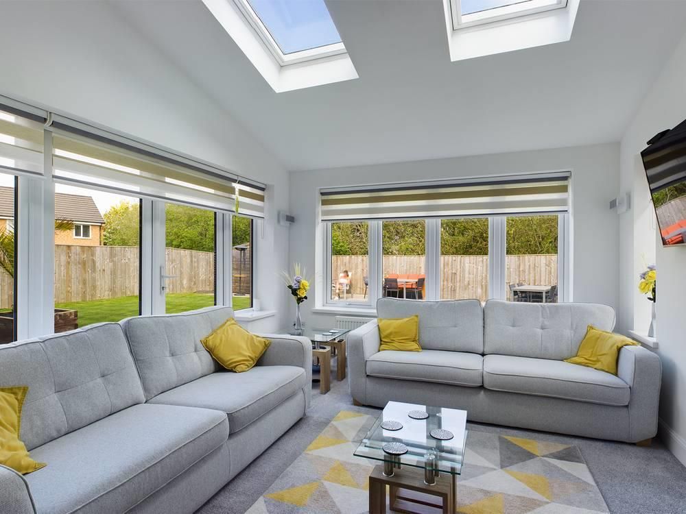 Property photo 2 of 19 Cam00510P1-Pr0064-Still07-Thumbnail-1000x750-70.Jp