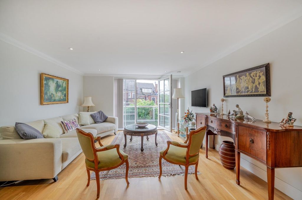 Property photo 3 of 10 Davidson Frost-Wellings, Dfw, Bournehall Road, Bus