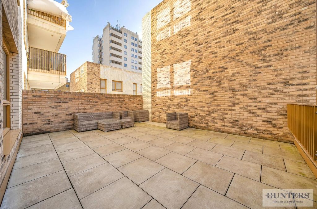 Property photo 1 of 19 9Ed48c62-d089-47c3-8A94-7Fe722217Da1.Jpg