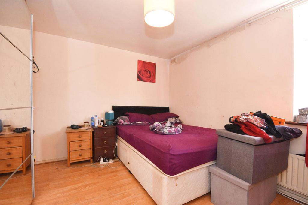 Property photo 2 of 15 Photography