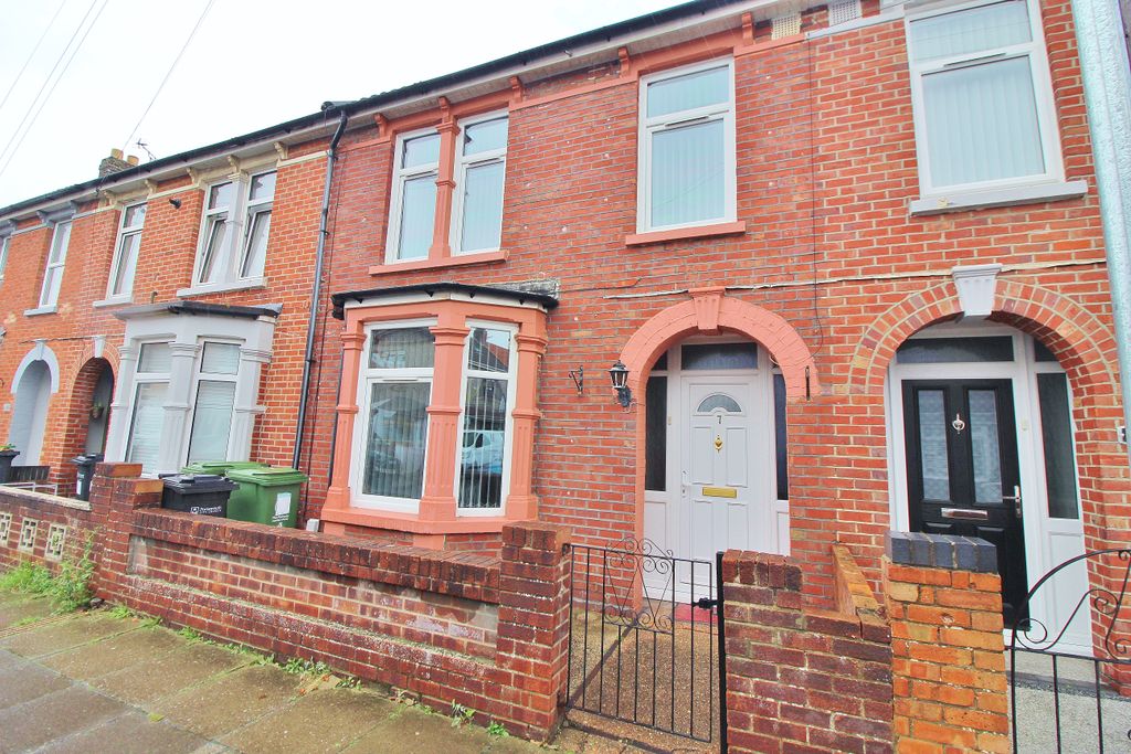 Property photo 1 of 20