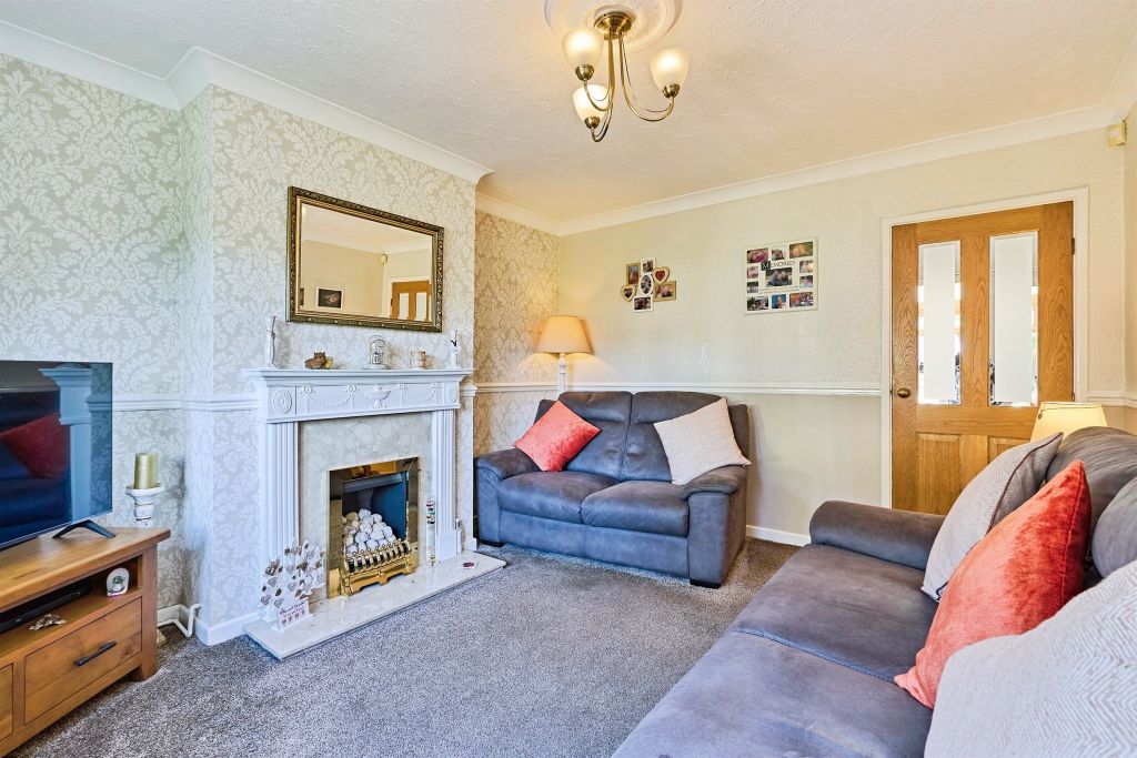 Property photo 2 of 22