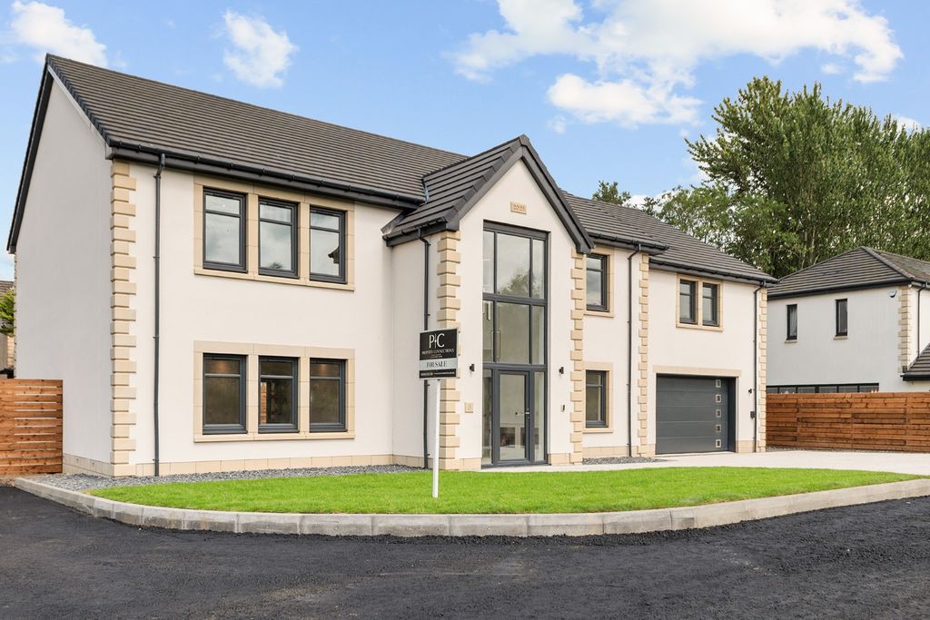 Property photo 1 of 16 4401170