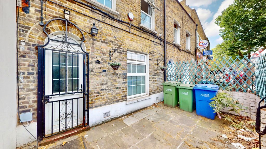 Property photo 2 of 29 Picture No. 56