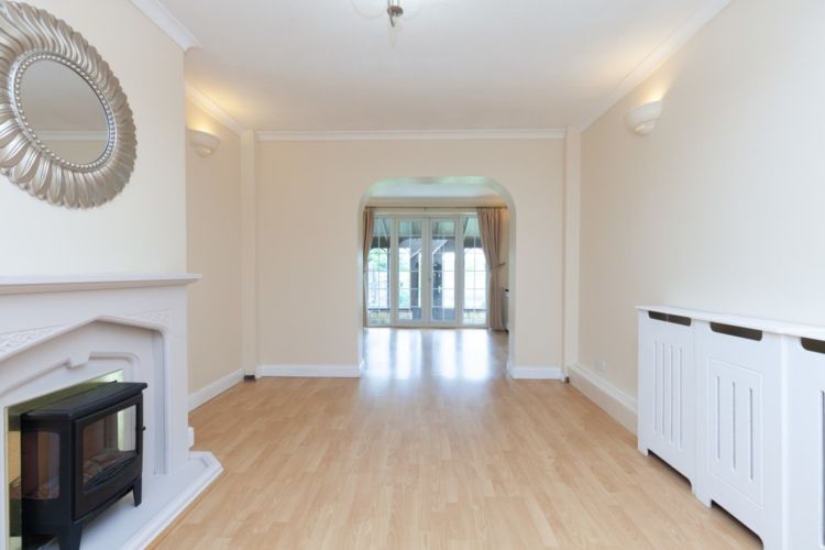 Property photo 2 of 9 226740-Std