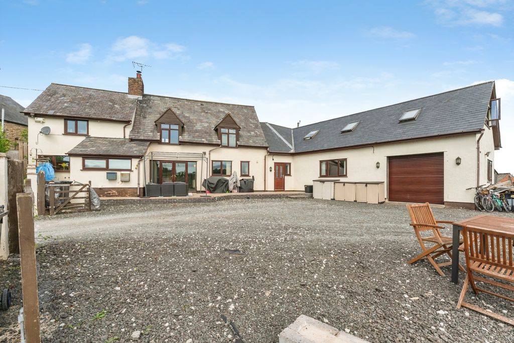 Property photo 1 of 31 Pbox-Img.Jpg