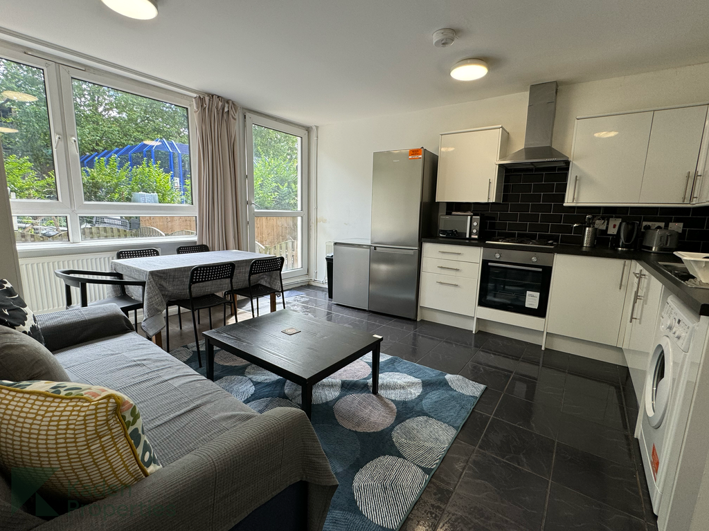 Property photo 3 of 29