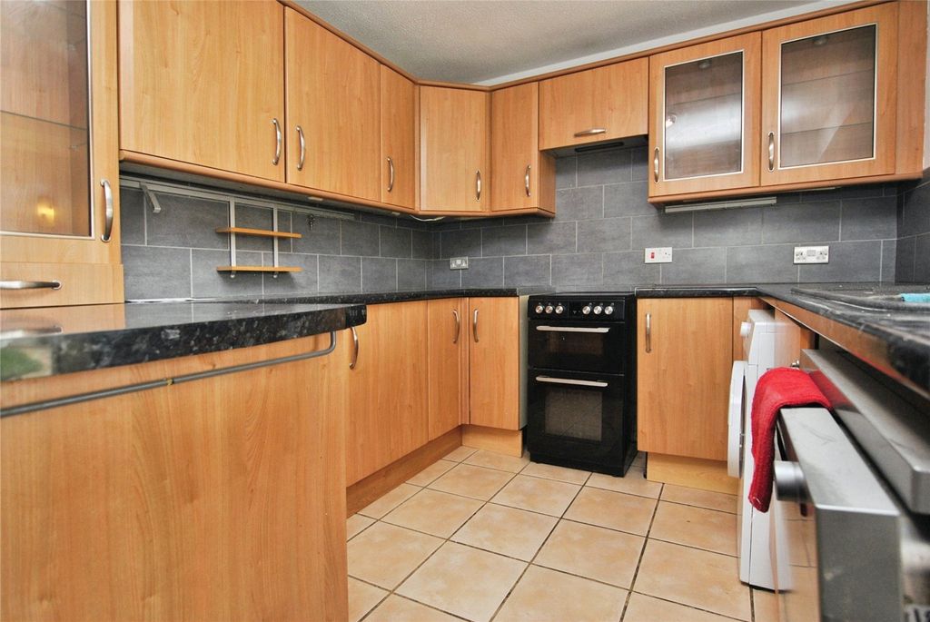 Property photo 2 of 9 Picture No. 04