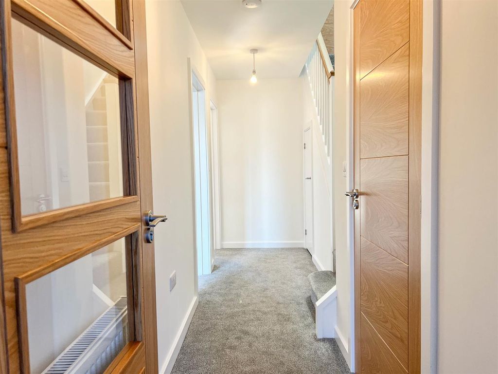 Property photo 2 of 28 1 Poulsom Avenue-19.Jpg