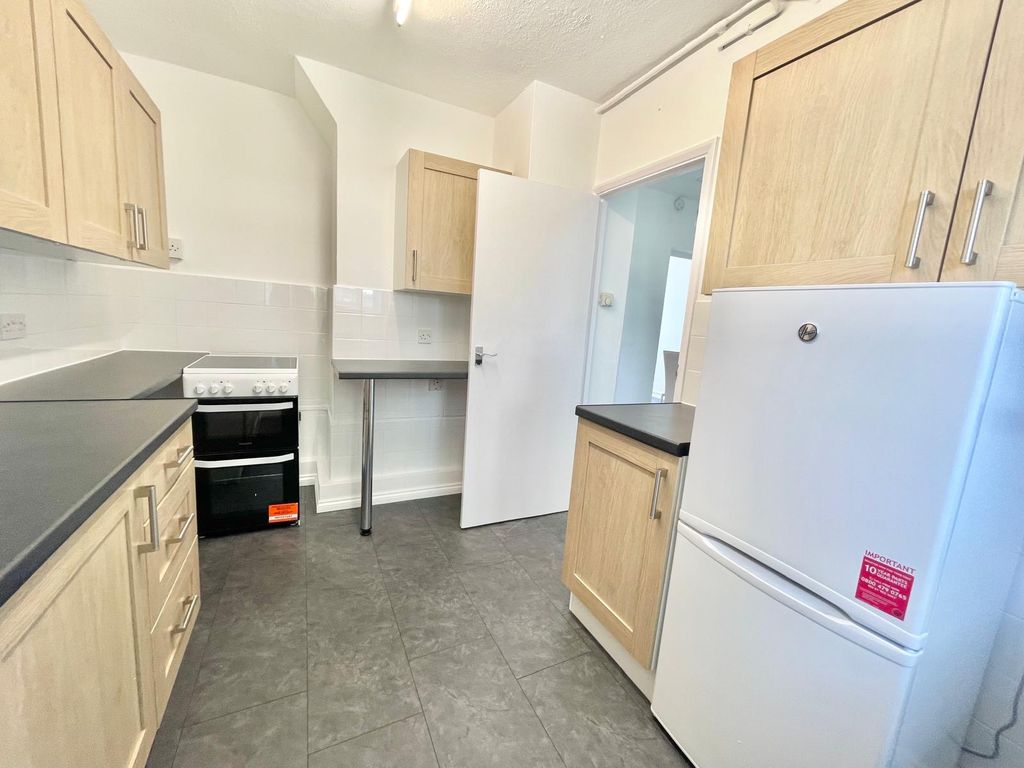 Property photo 2 of 7 Photo 1