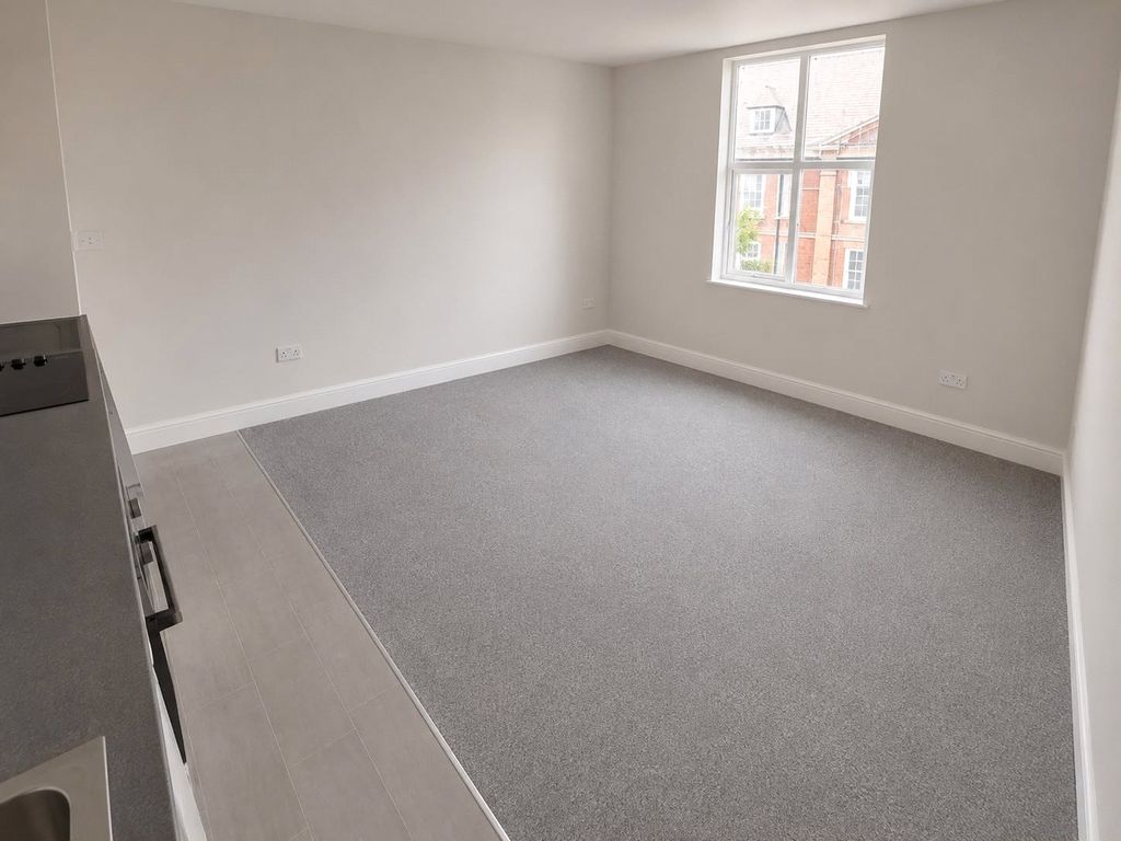 Property photo 3 of 3 Picture No. 04
