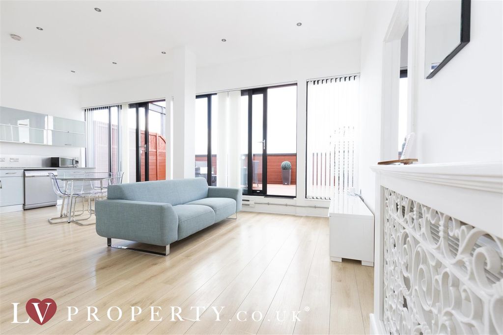 Property photo 2 of 11 N3.Jpg