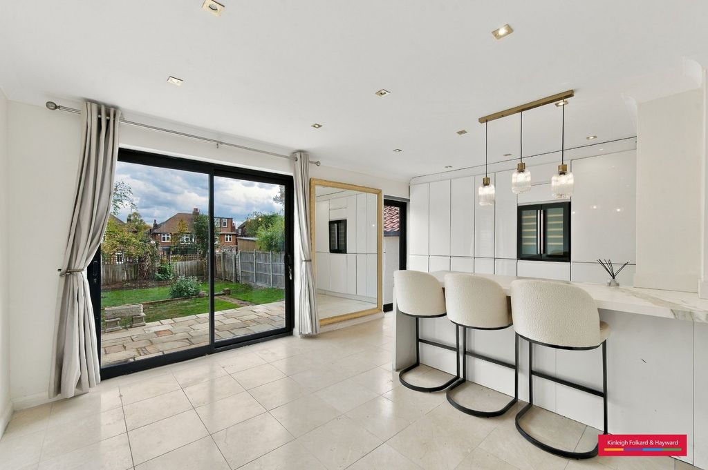 Property photo 1 of 17 Picture No. 67