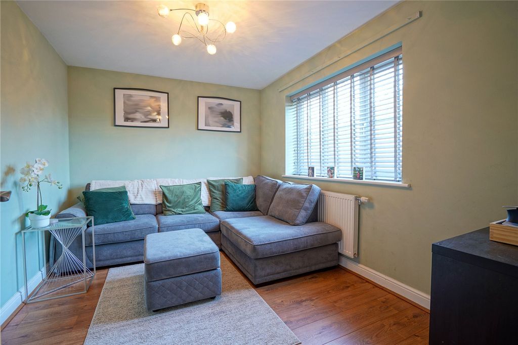 Property photo 2 of 12 Picture No. 09