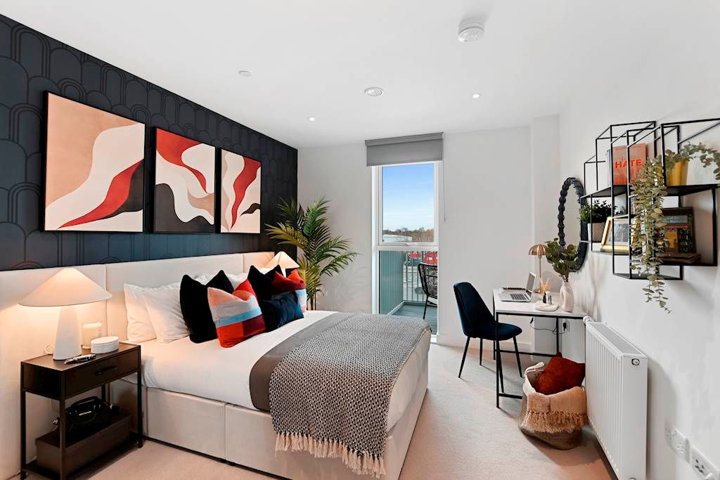 Property photo 1 of 9 1B Showhome