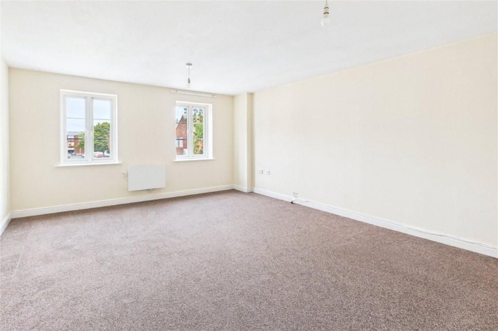 Property photo 3 of 10 2.Jpg