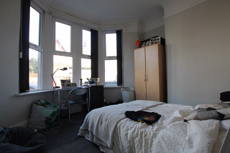 Property photo 3 of 9 Photo 3