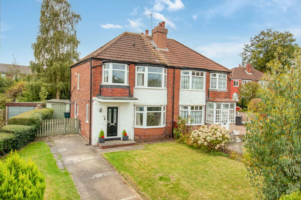 Property photo 1 of 17