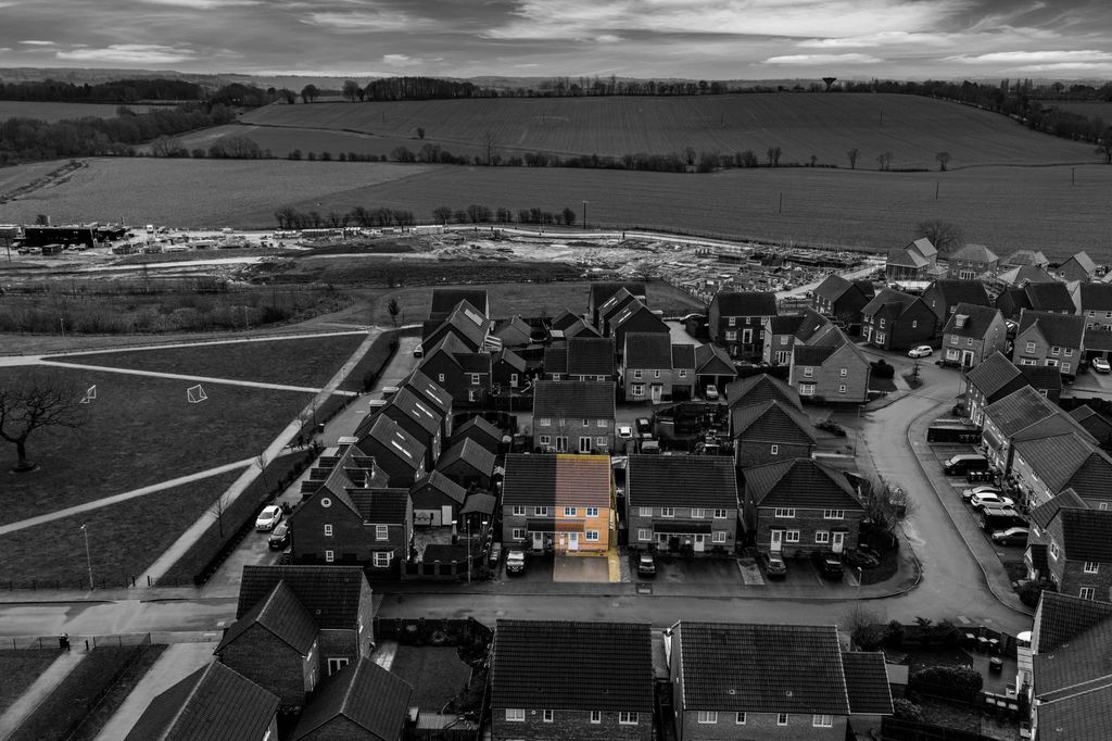 Property photo 3 of 22